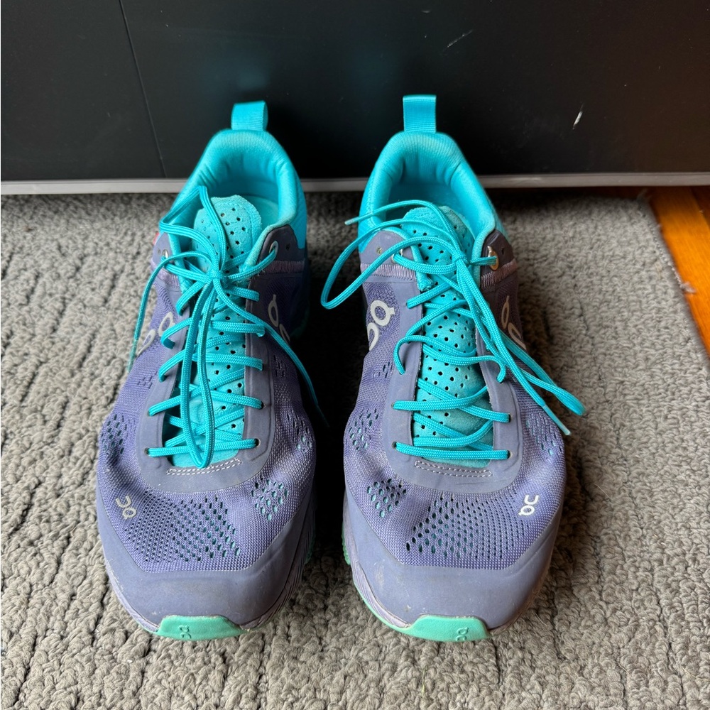 On CloudSurfer Running Women's Shoes